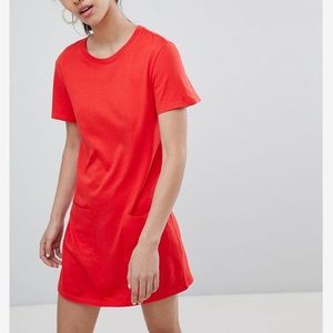 Red T-shirt dress with pockets